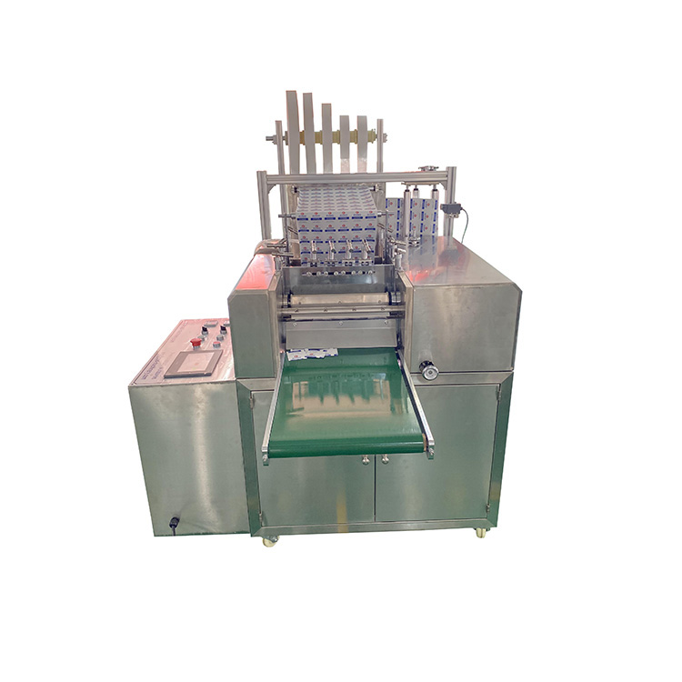 5 lanes alcohol prep pad packaging machine