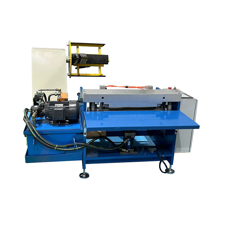 Semi automatic saw blade attaching machine